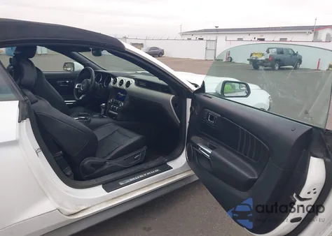 2016 Ford Mustang Ecoboost Premium из США, поврежденный, VIN 1FATP8UH8G5291597